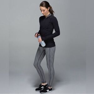 Lululemon Speed Tight II - Textured Wave Black Silver Spoon / Black